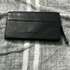 Black American soft leather women’s wallet